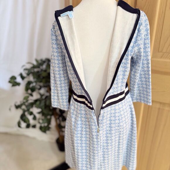 Draper James Honeycomb Floral Persley Ponte Dress Medium Blue and‎ White - Picture 5 of 16